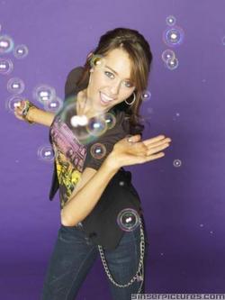 miley_cyrus12