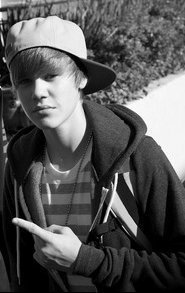 Justin_Drew_Bieber_Reall