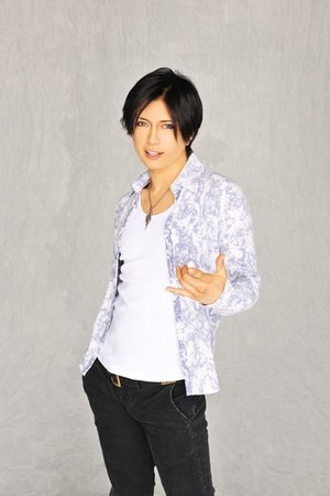 Handsome Gackt ^_~