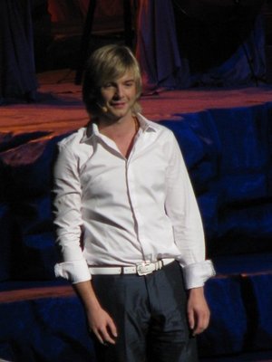 Celtic thunder, Keith Harkin