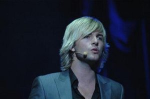 Celtic thunder, Keith Harkin