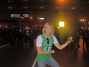 Celtic thunder, Keith Harkin