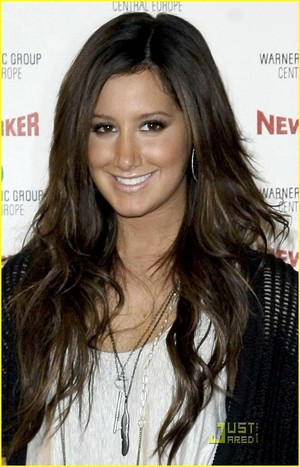 ashley tisdale