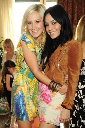 ashley i vanessa