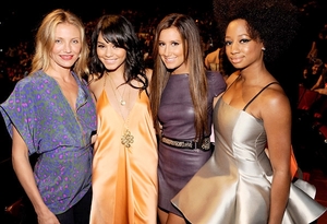 Cameron Diaz, Vanessa Hudgens, Ashley Tisdale and Monique Coleman on the red carpet at the 2009 MTV Movie Awards in Los Angeles. 