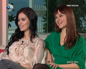 sedef avci ve fahriye evcen