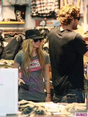 Brody Jenner and Avril Lavigne Shop for Surfboards