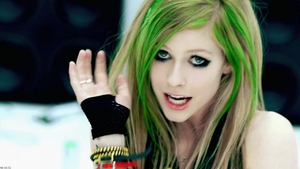 Avril Lavigne - smile