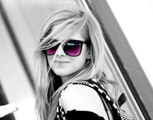 Avie Very Cute