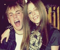 AVIE AND EV!![Avril and Evan-the best fiends ever!!]