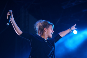 Selah Sue се раздава за публиката на B`ESTFEST 2012