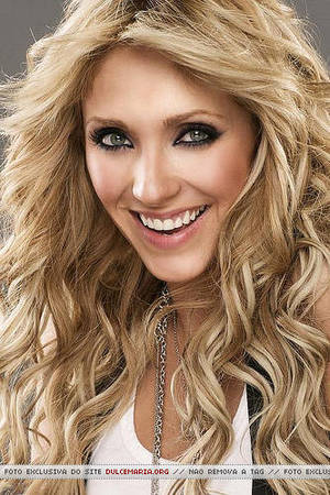 Anahi
