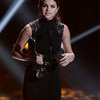 Една от снимките към:Selena Gomez - Young Hollywood Awards