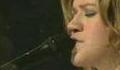 Kelly Clarkson - Breakaway - Live on VH1