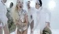 Lady gaga ~ Bad Romance *bg subs* цяло видео *hq* =) Lady Gaga bad romance Lady Gaga bad romance !
