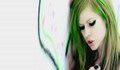 Премиера !! Avril Lavigne - Smile + Превод