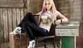 Avril Lavigne - I Can Do Better Remix