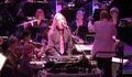 Kansas and Symphony ( Live 2009) - Hold On / Peaceful and Warm (excerpt)